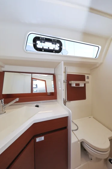 Hanse 388 - Boatscribe.com