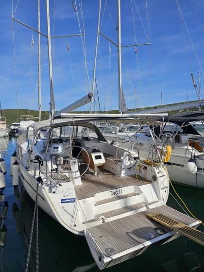 Bavaria 46 Cruiser - Boatscribe.com