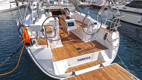 Bavaria 34 Cruiser - Boatscribe.com