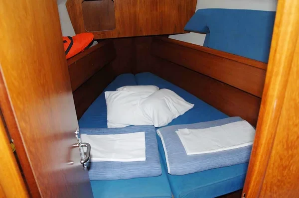 Sun Odyssey 35 - Boatscribe.com