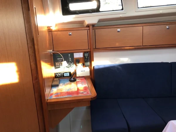 Bavaria 34 Cruiser - Boatscribe.com