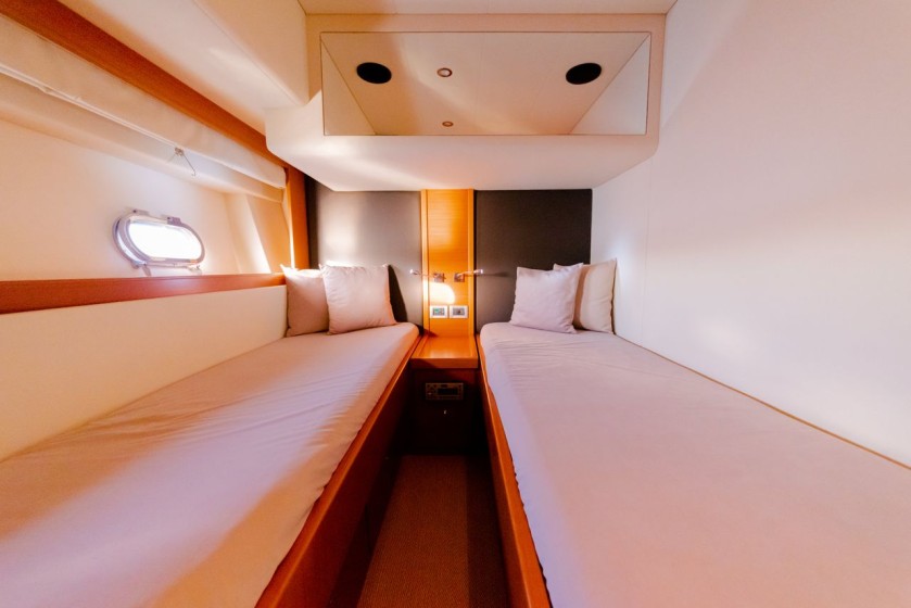Ferretti 591 - Boatscribe.com