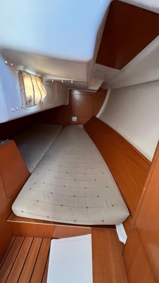First 31.7 - Boatscribe.com