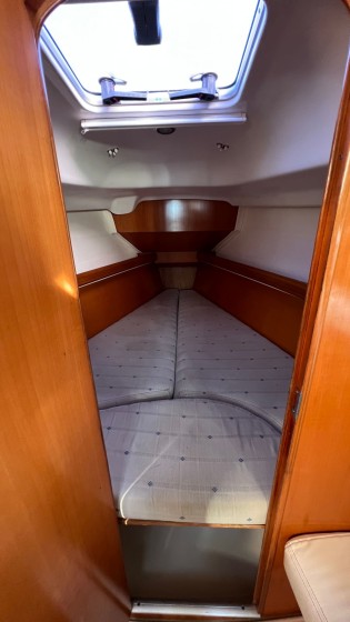First 31.7 - Boatscribe.com