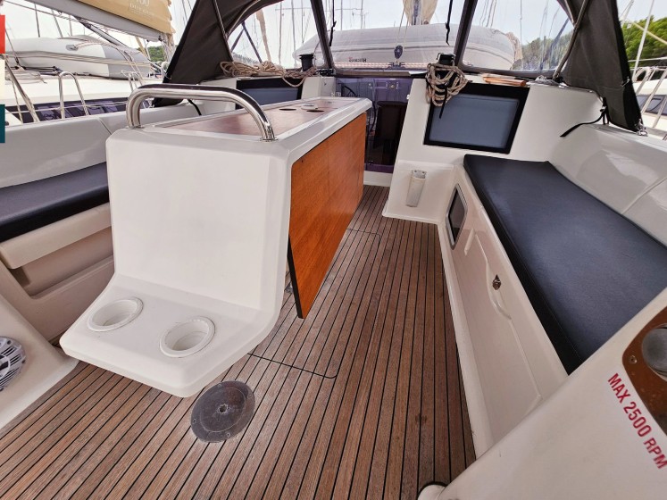 Dufour 460 GL - Boatscribe.com
