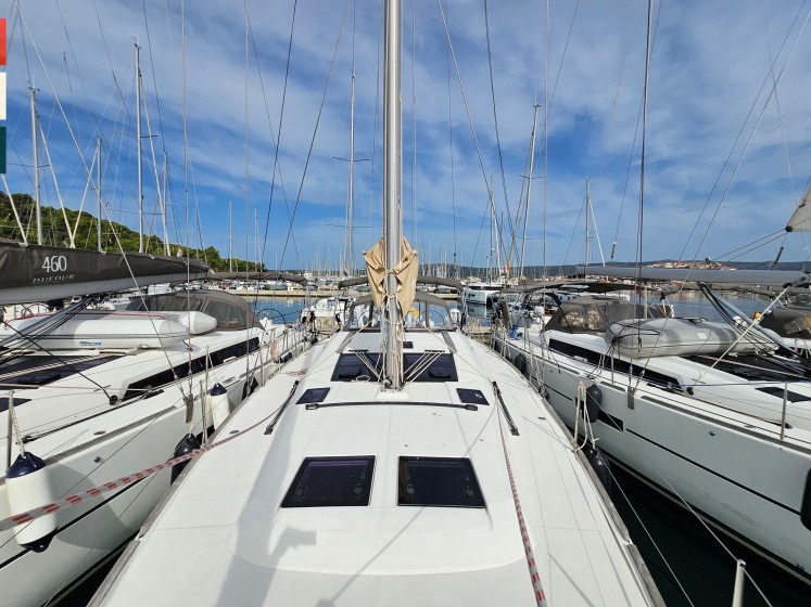 Dufour 460 GL - Boatscribe.com
