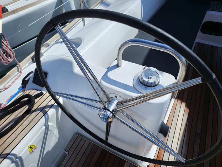 Dufour 512 GL - Boatscribe.com