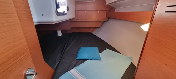 Dufour 360 GL - Boatscribe.com