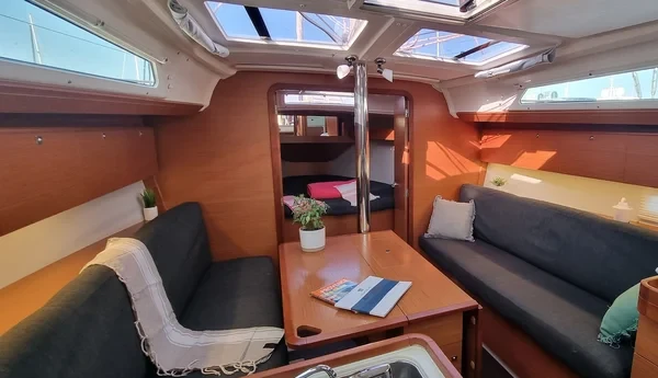 Dufour 360 GL - Boatscribe.com