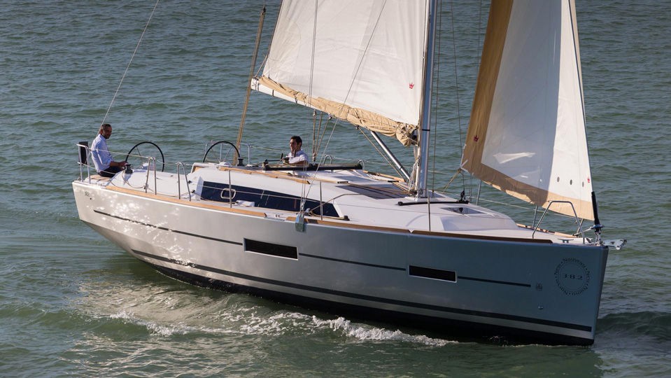 Dufour 382 GL - Boatscribe.com