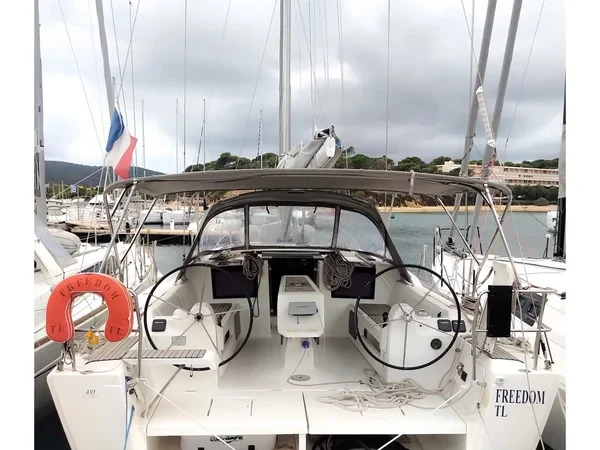 Dufour 410 GL - Boatscribe.com