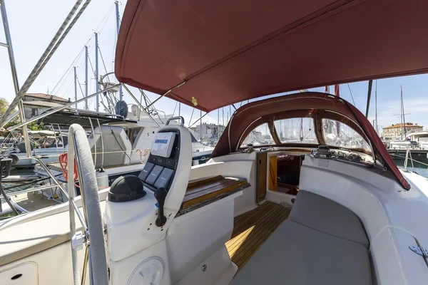 Bavaria 34 Cruiser - Boatscribe.com