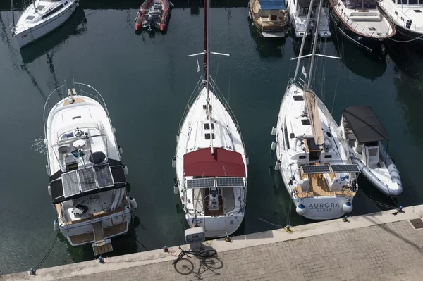 Bavaria 34 Cruiser - Boatscribe.com
