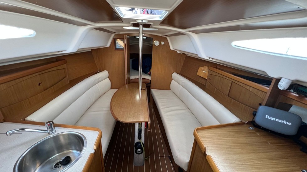 Sun Odyssey 29.2 - Boatscribe.com