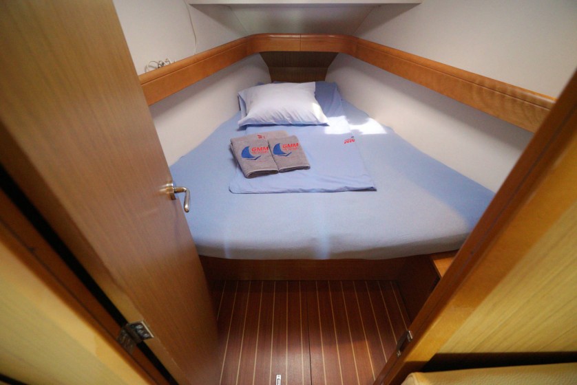 Sun Odyssey 36i - Boatscribe.com