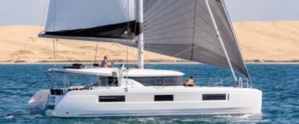 Lagoon 46 - Boatscribe.com