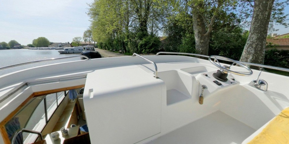 Le Boat Calypso - Boatscribe.com