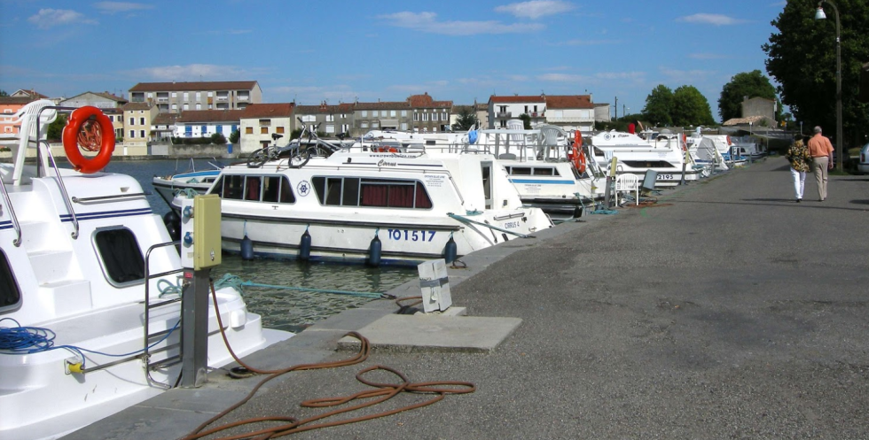 Le Boat Calypso - Boatscribe.com