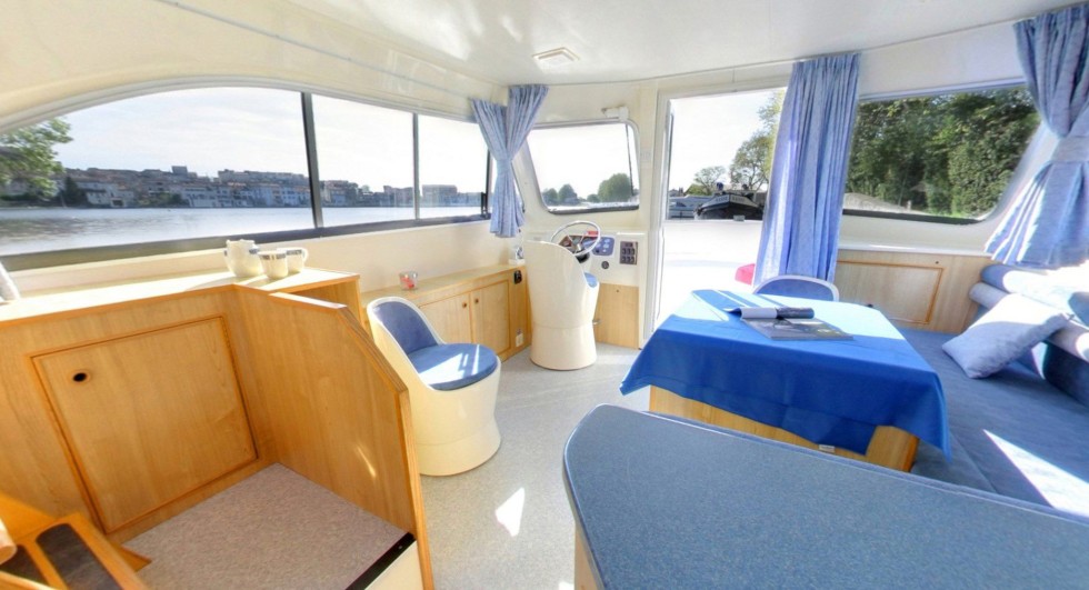 Le Boat Calypso - Boatscribe.com