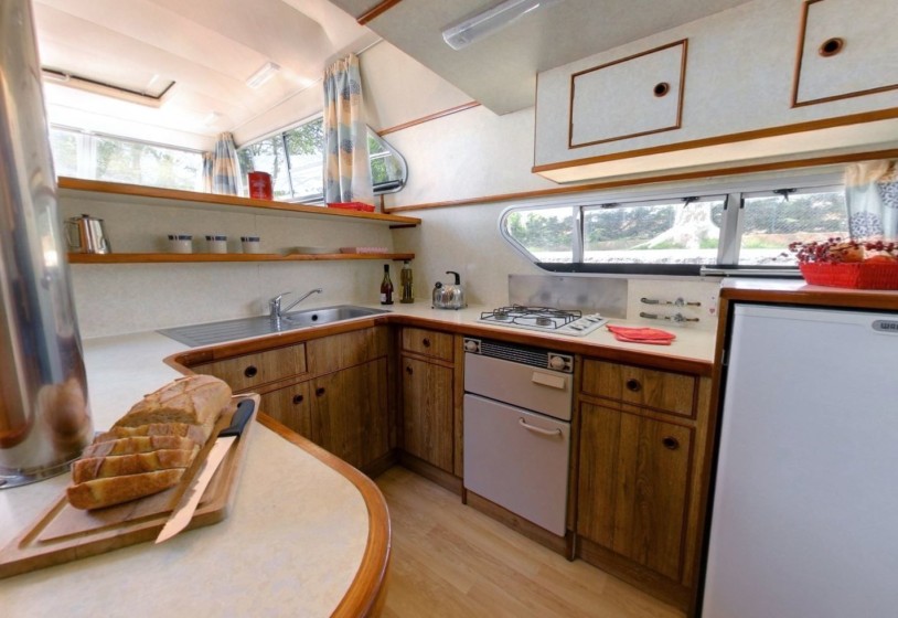 Le Boat Classique - Boatscribe.com