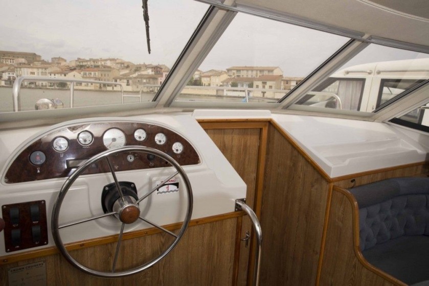 Le Boat Clipper - Boatscribe.com