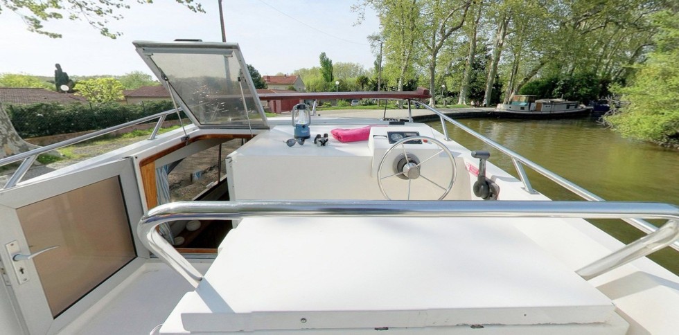 Le Boat Countess - Boatscribe.com