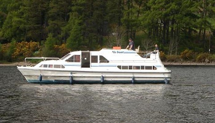 Le Boat Crusader - Boatscribe.com