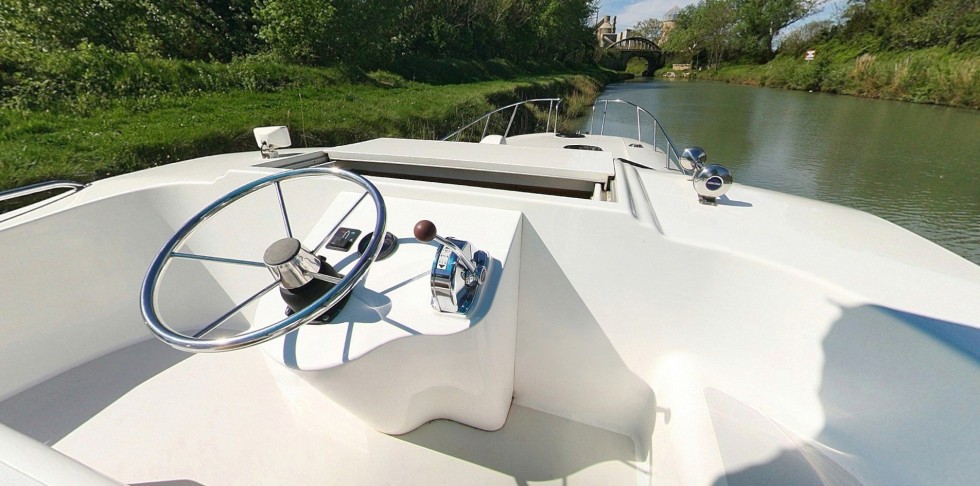 Le Boat Elegance - Boatscribe.com