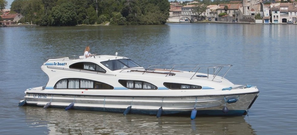 Le Boat Elegance - Boatscribe.com