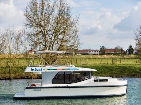 Le Boat Horizon 1 - Boatscribe.com