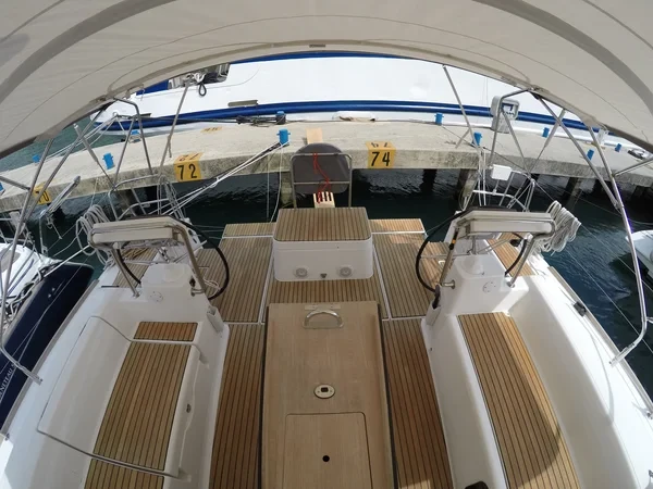Dufour 512 GL - Boatscribe.com