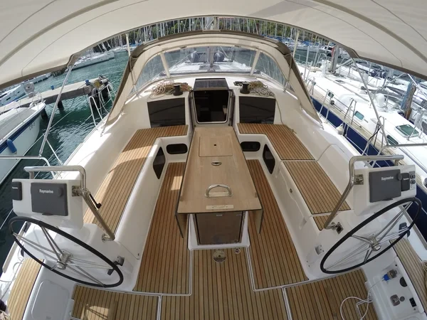 Dufour 512 GL - Boatscribe.com