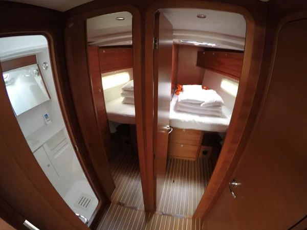 Dufour 512 GL - Boatscribe.com