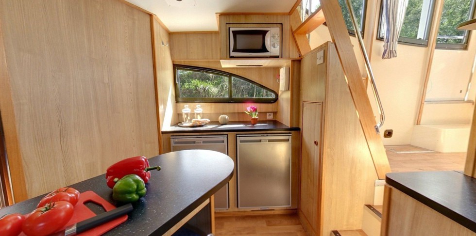 Le Boat Magnifique - Boatscribe.com