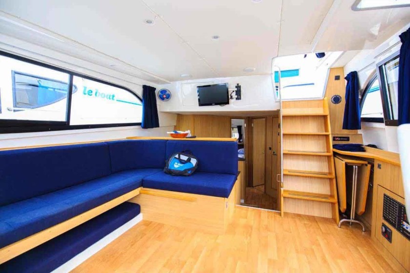 Le Boat Mystique - Boatscribe.com