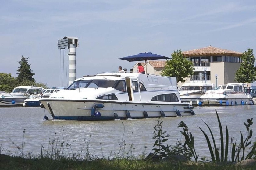 Le Boat Royal Mystique A - Boatscribe.com