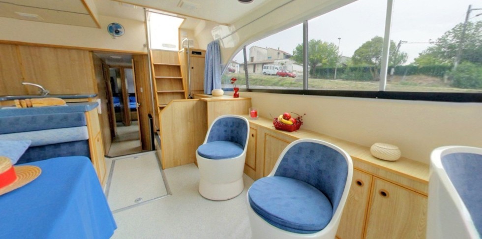 Le Boat Salsa A - Boatscribe.com