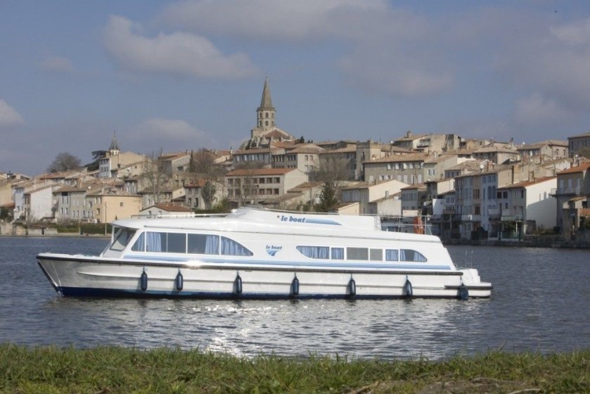 Le Boat Salsa B - Boatscribe.com