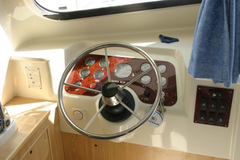 Le Boat Salsa B - Boatscribe.com