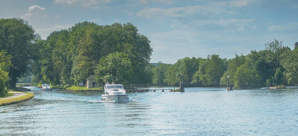 Le Boat Sheba - Boatscribe.com