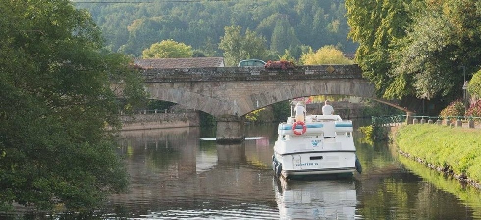 Le Boat Sheba - Boatscribe.com