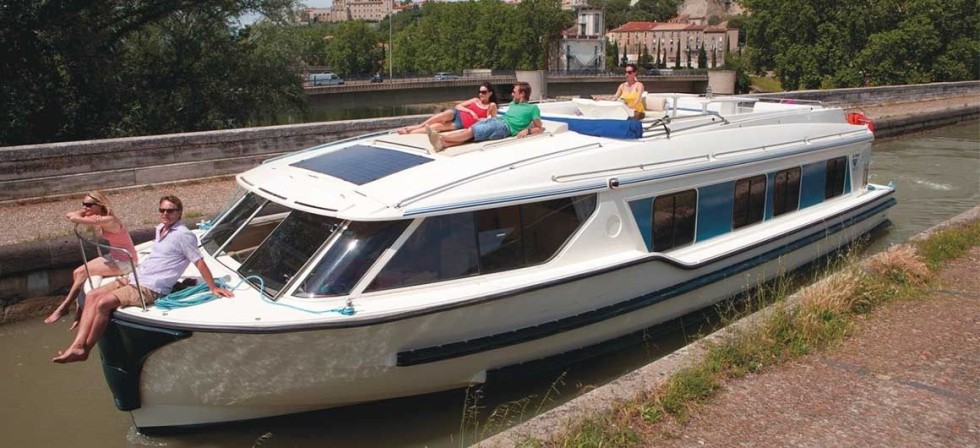 Le Boat Vision 3 - Boatscribe.com