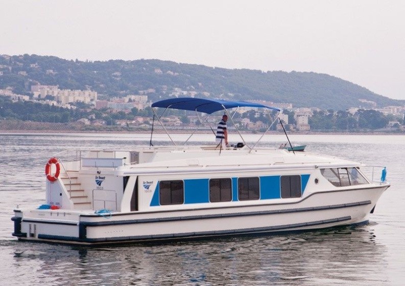 Le Boat Vision 3 - Boatscribe.com