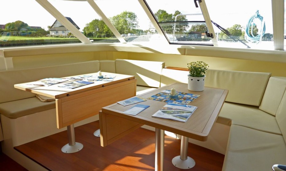 Le Boat Vision 3 - Boatscribe.com