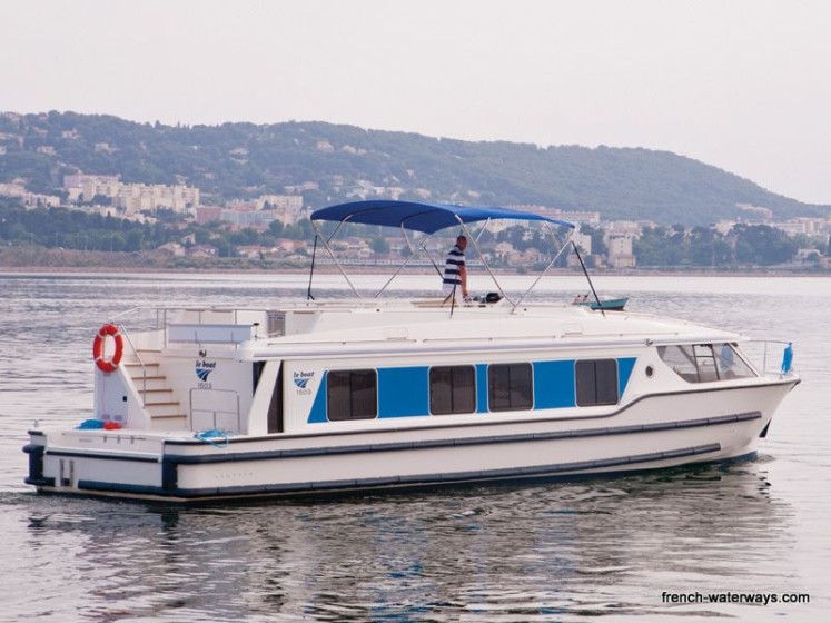 Le Boat Vision 4 - Boatscribe.com