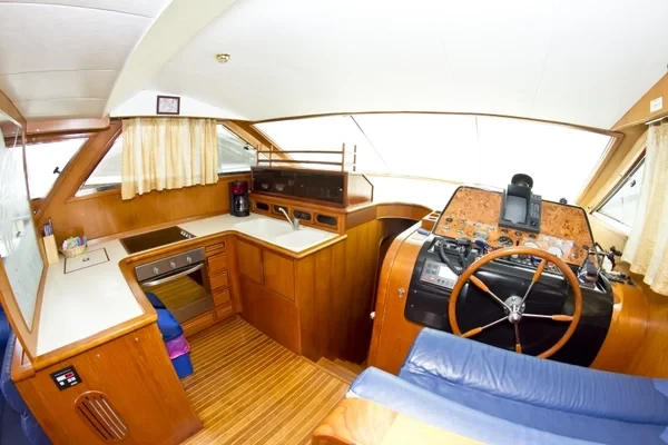 Yaretti 1910 - Boatscribe.com