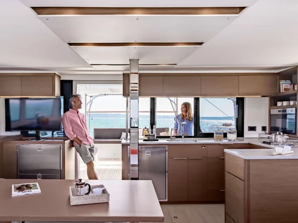 Lagoon 46 - Boatscribe.com