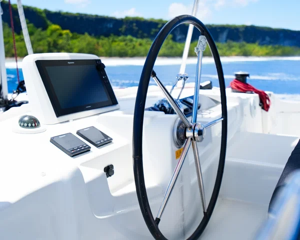 Lagoon 46 - Boatscribe.com