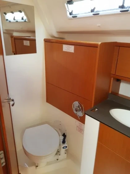 Bavaria 51 Cruiser - Boatscribe.com