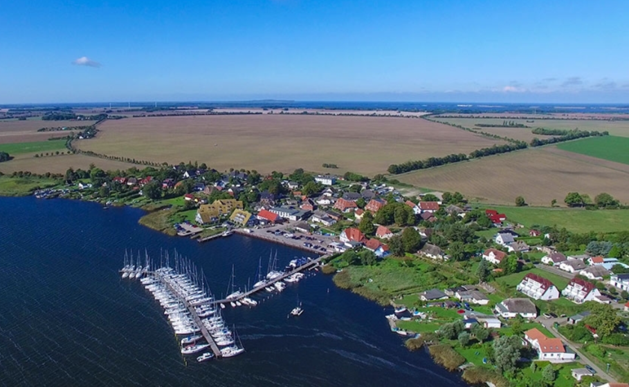 Bavaria 46 Cruiser - Boatscribe.com